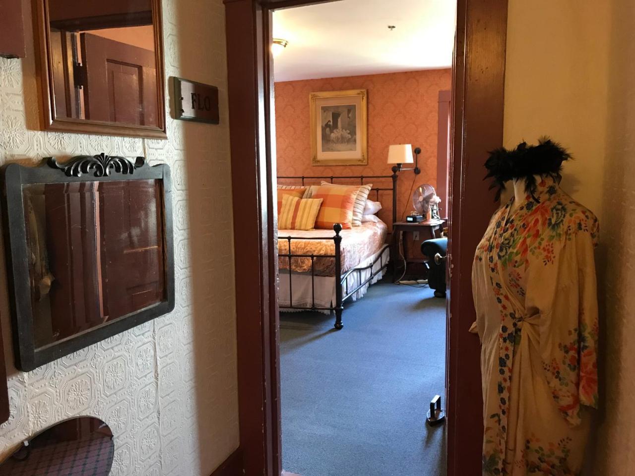 Historic Skagway Inn מראה חיצוני תמונה
